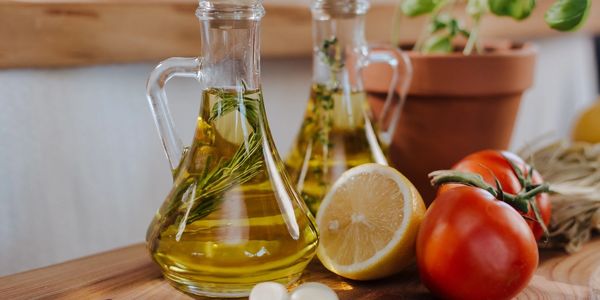 Olive oil and fresh ingredients